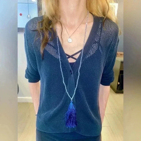 🥰 Cute Blue Necklace with Tassel 🥰 Unisex (please see all  pictures) - Picture 1 of 7